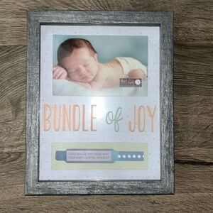 Bundle of Joy frame with spot for baby hospital bracelet
